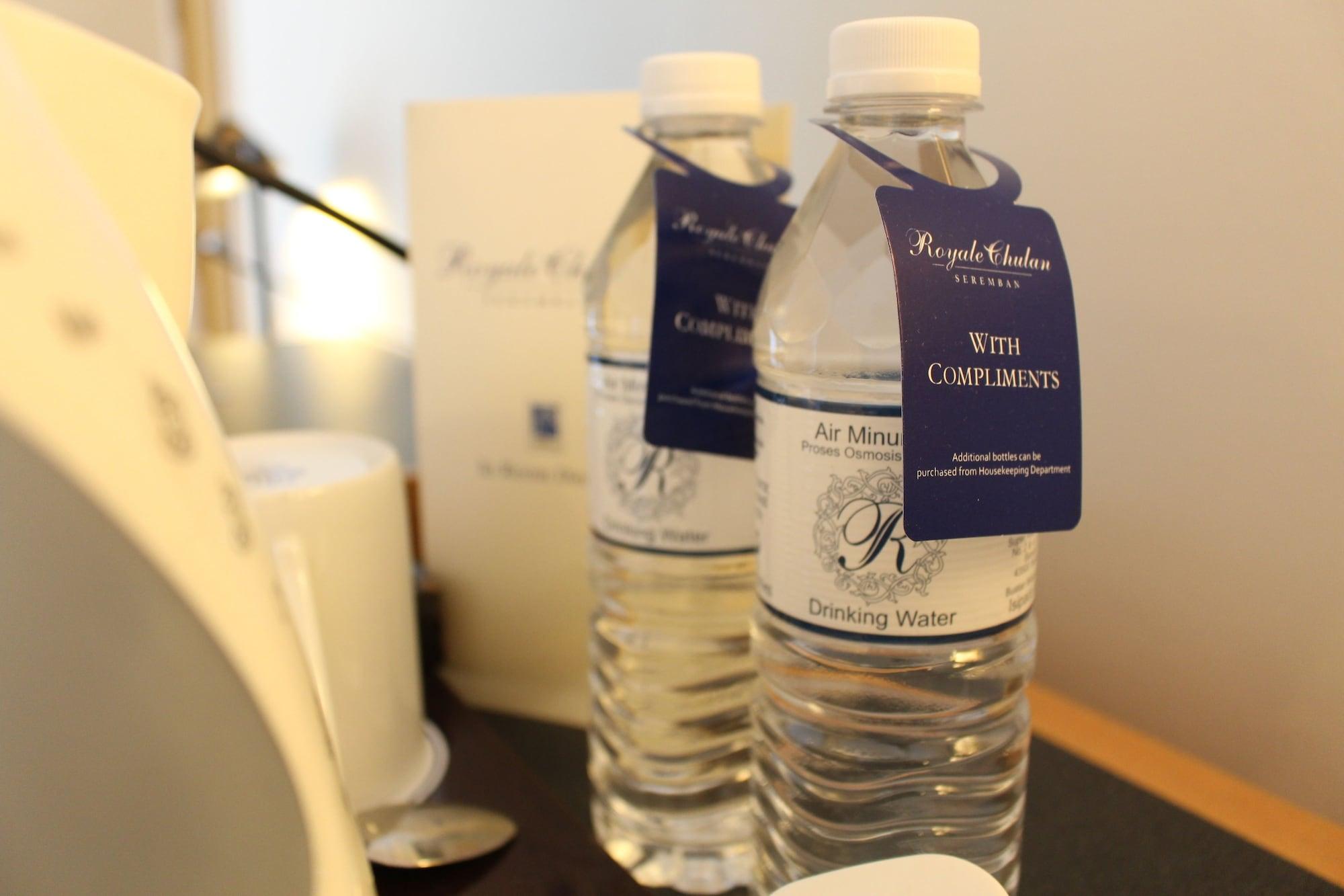 Royale Chulan Серембан  Экстерьер фото Bottled water