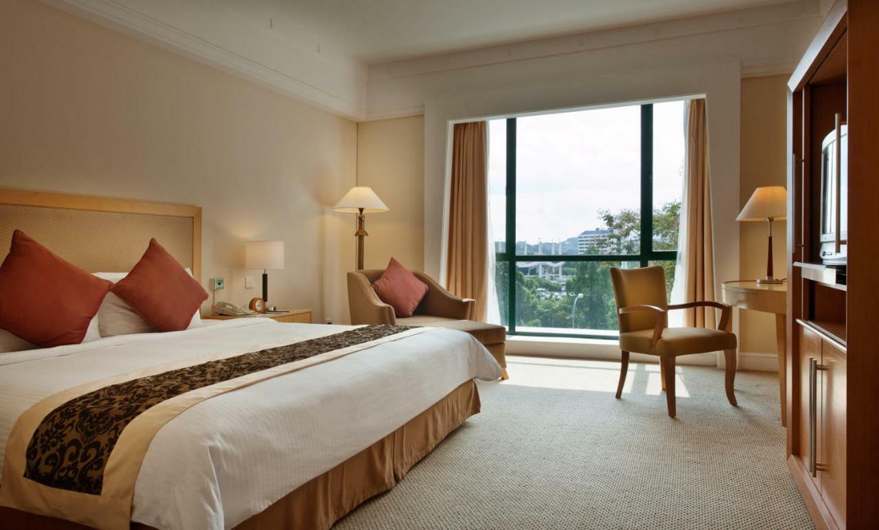 Royale Chulan Серембан  Экстерьер фото Deluxe Room